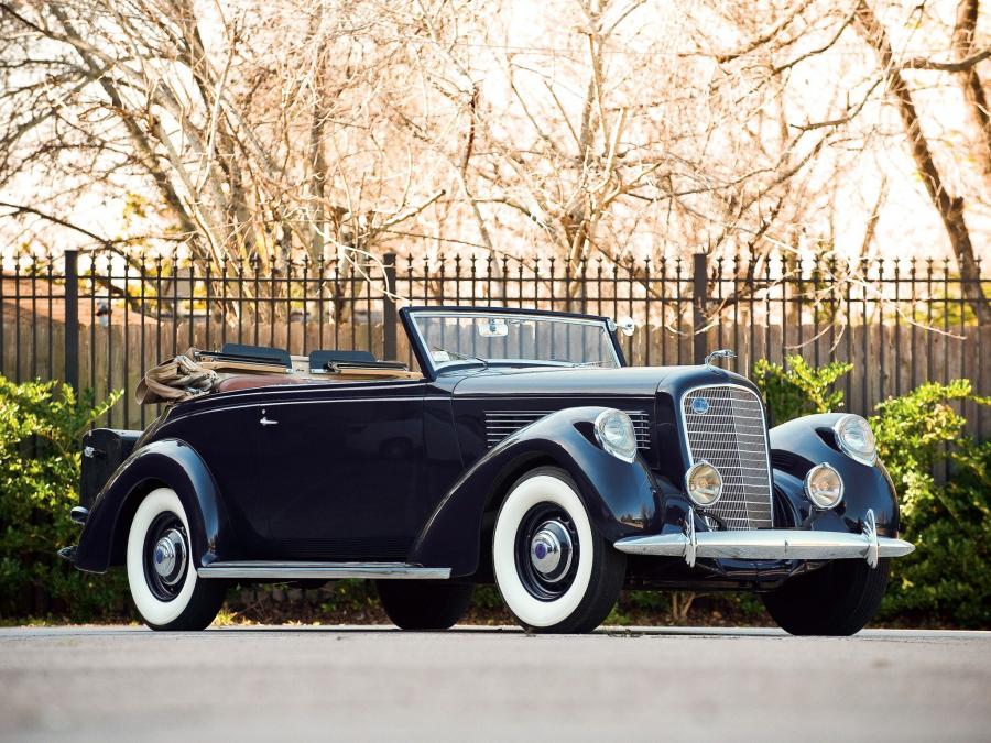  Lincoln Model K Convertible Victoria by Brunn 1938 года  (фото 4 из 9)